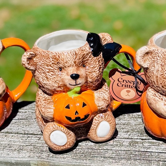 🎃 TJMaxx Creepy Critters Pumpkin Bear Mug with Bow – Halloween Coffee Cup - Picture 4 of 4